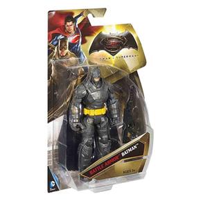 Batman Vs Superman – Batman Battle Armour – Figura Básica