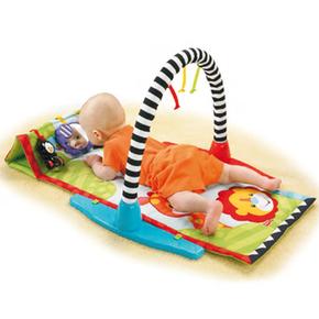 Fisher Price Gimnasio Mantita Estimulos Y Juegos