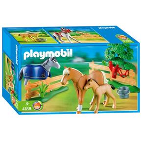 Prado Con Potros Playmobil