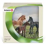 - Set 3 Potrillos Schleich