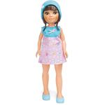 Nancy – Muñeca Esencial Gorro Azul