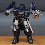 Transformers – Barricade – Figuras Deluxe-4