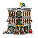 Lego Grand Emporium-1