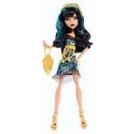 Monster High – Muñeca Alfombra Negra – Cleo De Nile